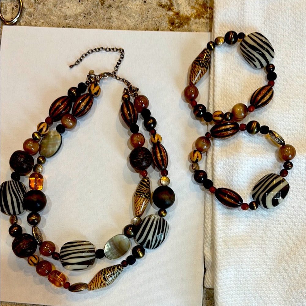 Chunky necklace and bracelet set, classic Premier Jewelry